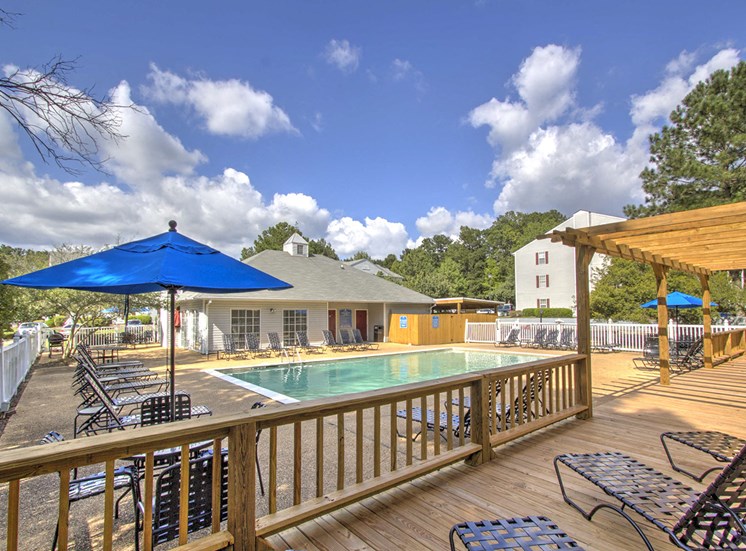 Cambridge Apartments Flowood MS Pool